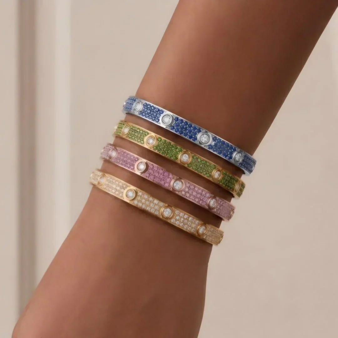 [Elowen jewelsry]KLASSISCHES 6,1 MM LOVE-ARMBAND 10-DIAMANTEN FULL PAVÉ
