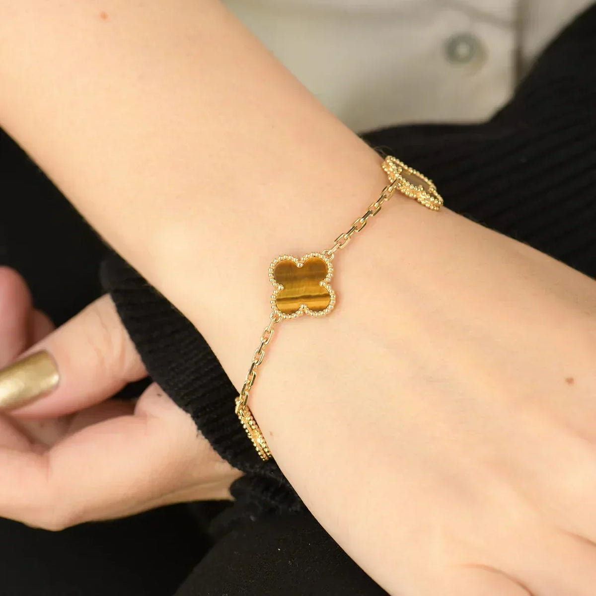[Elowen jewelsry ] CLOVER 5 MOTIFS TIGER EYE BRACELET COLLECTION