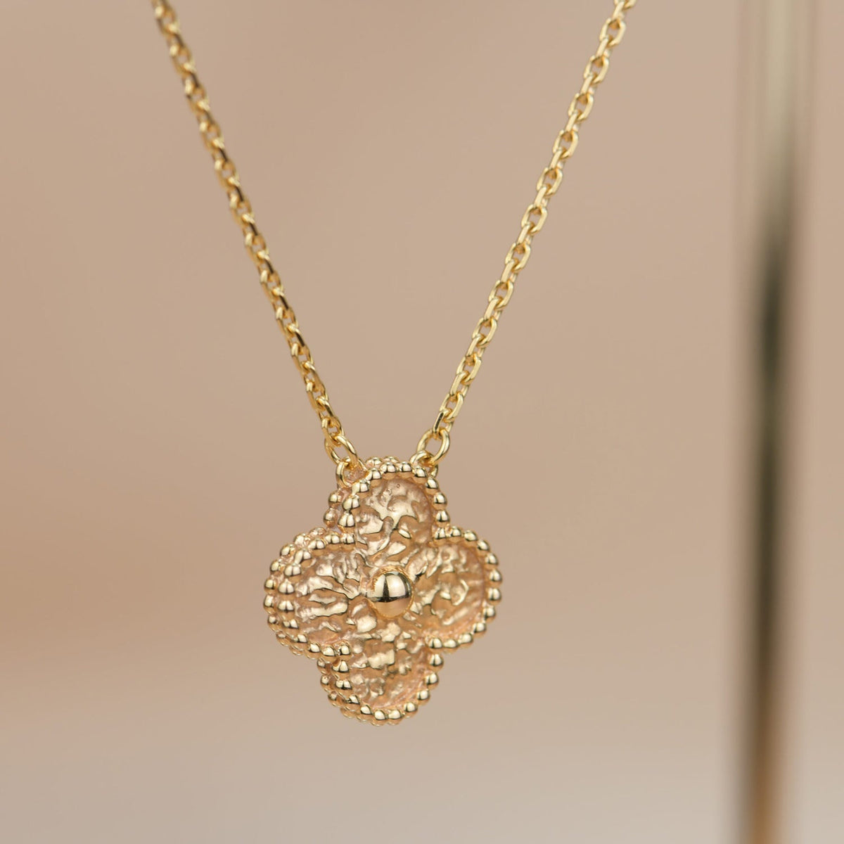[Elowen jewelsry ]CLOVER 15MM  BRONZING NECKLACE