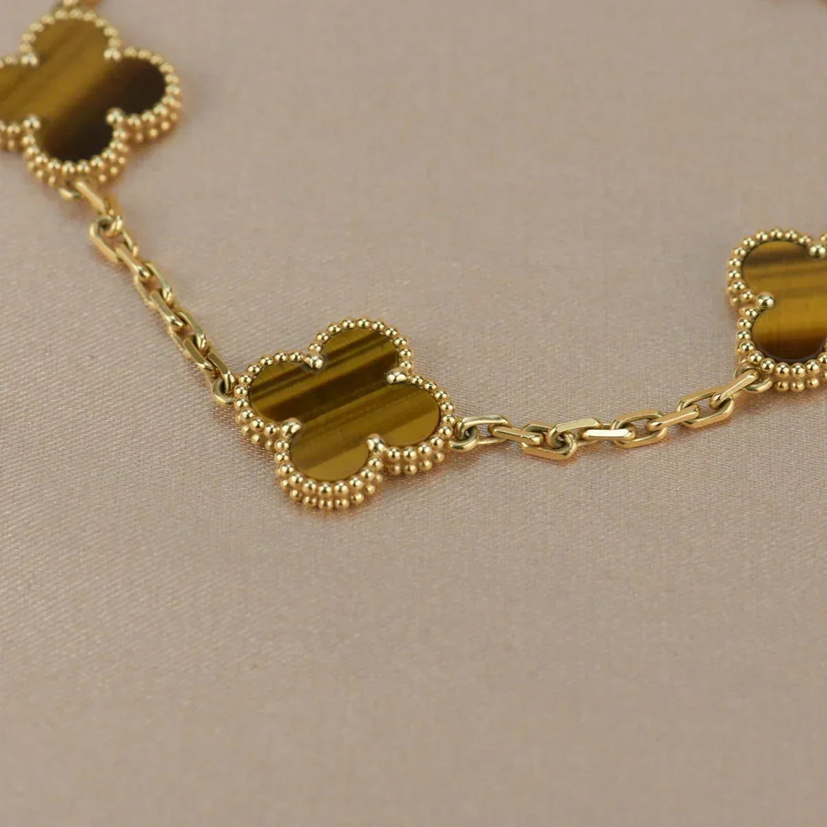 [Elowen jewelsry ] CLOVER 5 MOTIFS TIGER EYE BRACELET COLLECTION