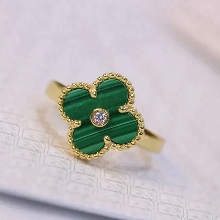 [Elowen Schmuck] KLEEBLATT MALACHIT RING GOLD DIAMANT