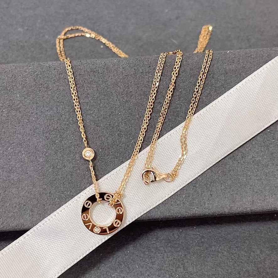 {
  "Elowen jewelsry": "Elowen ジュエリー",
  "LOVE NECKLACE 16MM 2 DIAMONDS": "LOVE ネックレス 16MM 2ダイヤモンド"
}