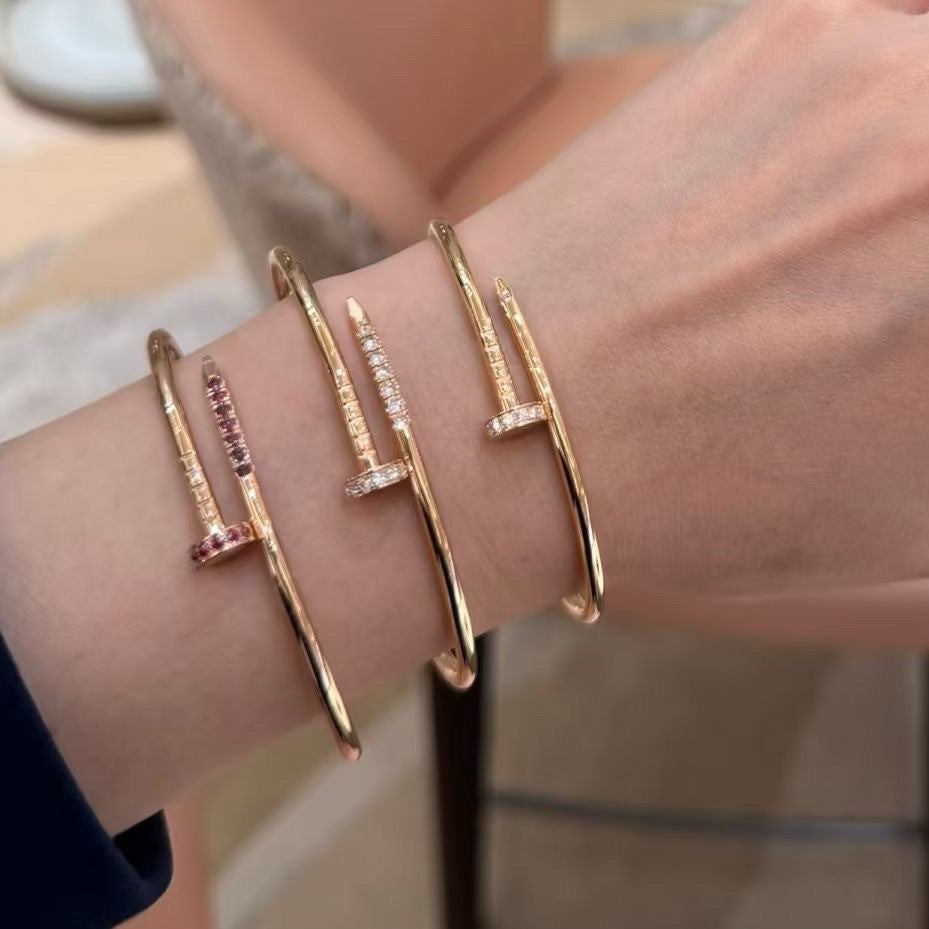 {
  "Elowen jewelsry": "Elowen Schmuck",
  "JUSTE BRACELET 2.5MM DIAMONDS NEW": "JUSTE ARMBAND 2,5 MM DIAMANTEN NEU"
}