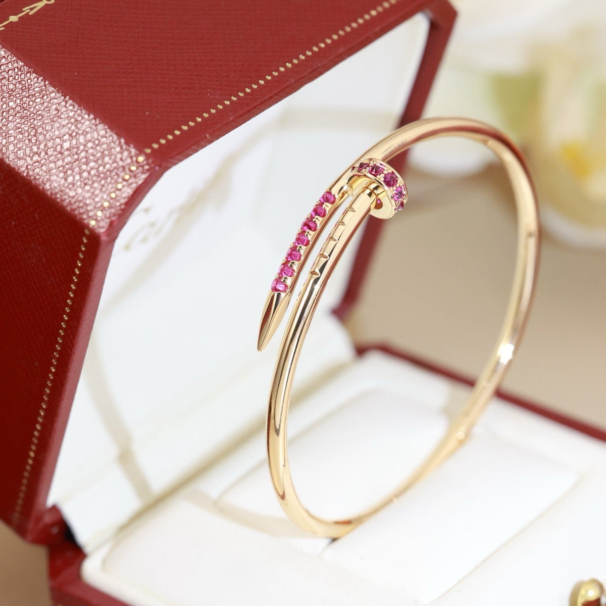{
  "Elowen jewelsry": "Elowen Schmuck",
  "JUSTE BRACELET 2.5MM DIAMONDS NEW": "JUSTE ARMBAND 2,5 MM DIAMANTEN NEU"
}