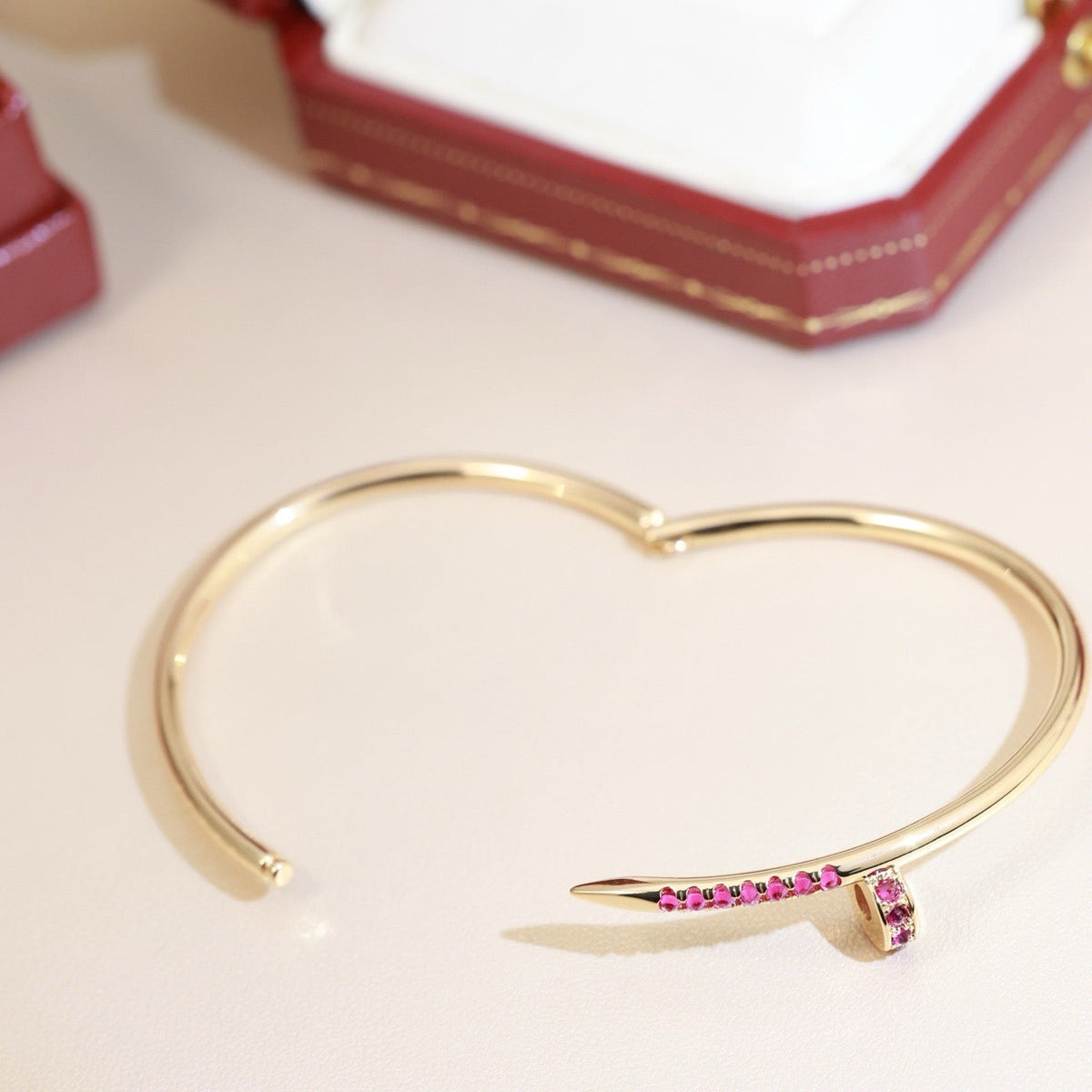 {
  "Elowen jewelsry": "Elowen Schmuck",
  "JUSTE BRACELET 2.5MM DIAMONDS NEW": "JUSTE ARMBAND 2,5 MM DIAMANTEN NEU"
}