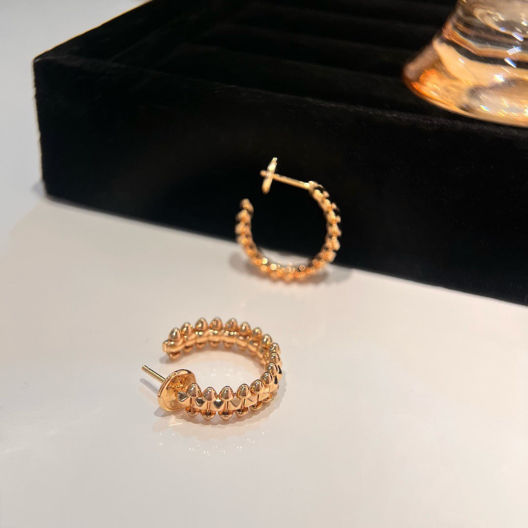 {
  "Elowen jewelsry": "Elowen ジュエリー",
  "CLASH SMALL HOOP EARRINGS": "クラッシュ スモール フープピアス"
}