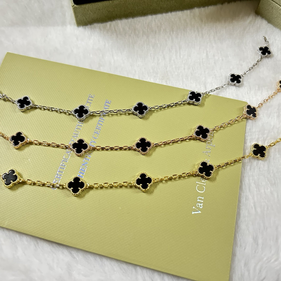 [Elowen jewelsry ]CLOVER 6 MOTIF  ONYXS BRACELET