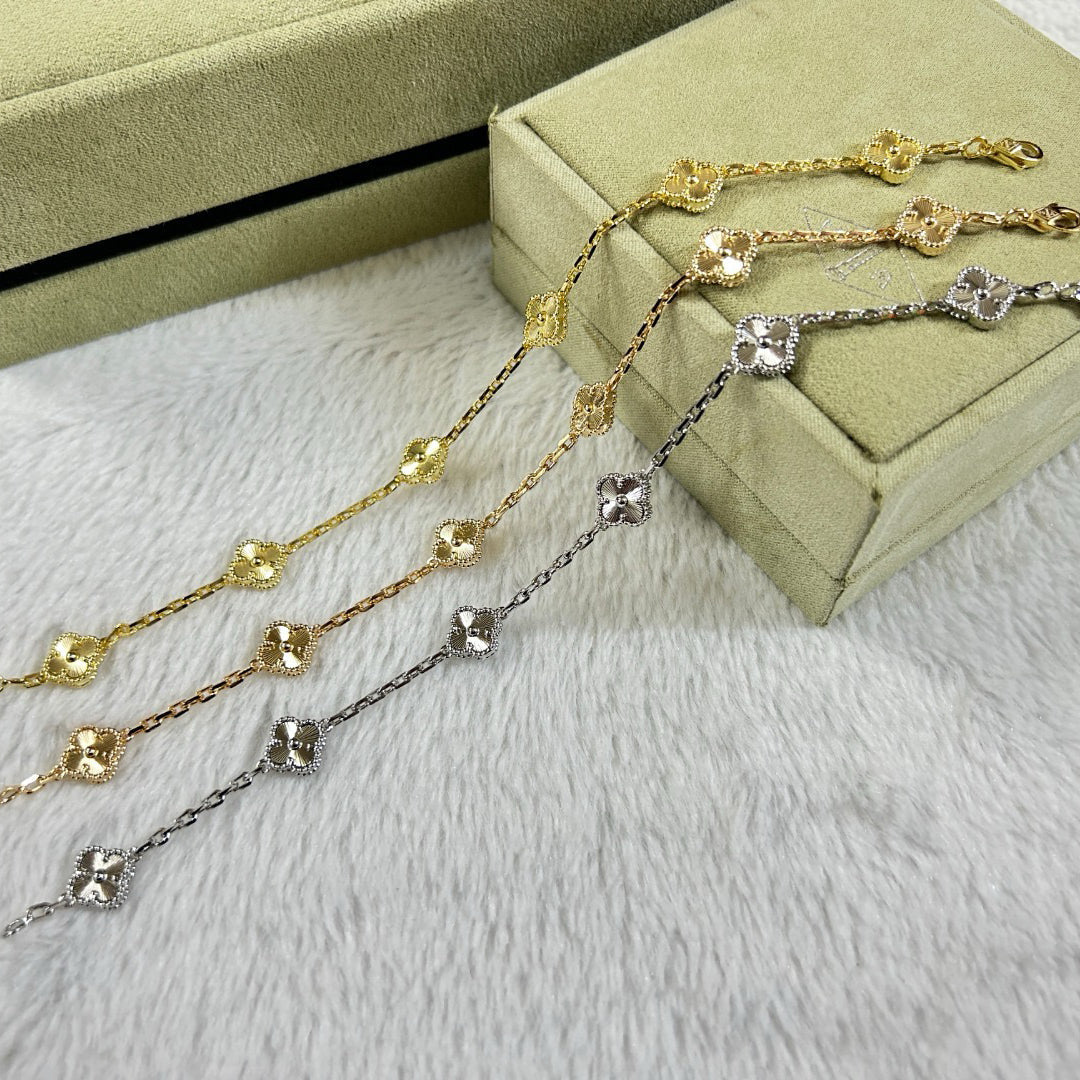 [Elowen Schmuck] CLOVER 6-MOTIV DIAMANTARMBAND