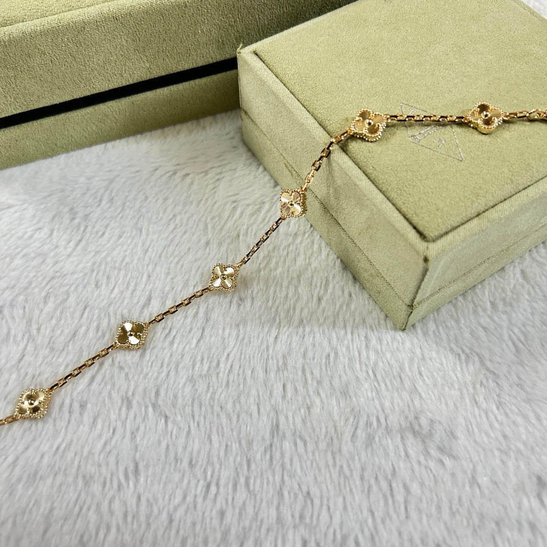 [Elowen Schmuck] CLOVER 6-MOTIV DIAMANTARMBAND