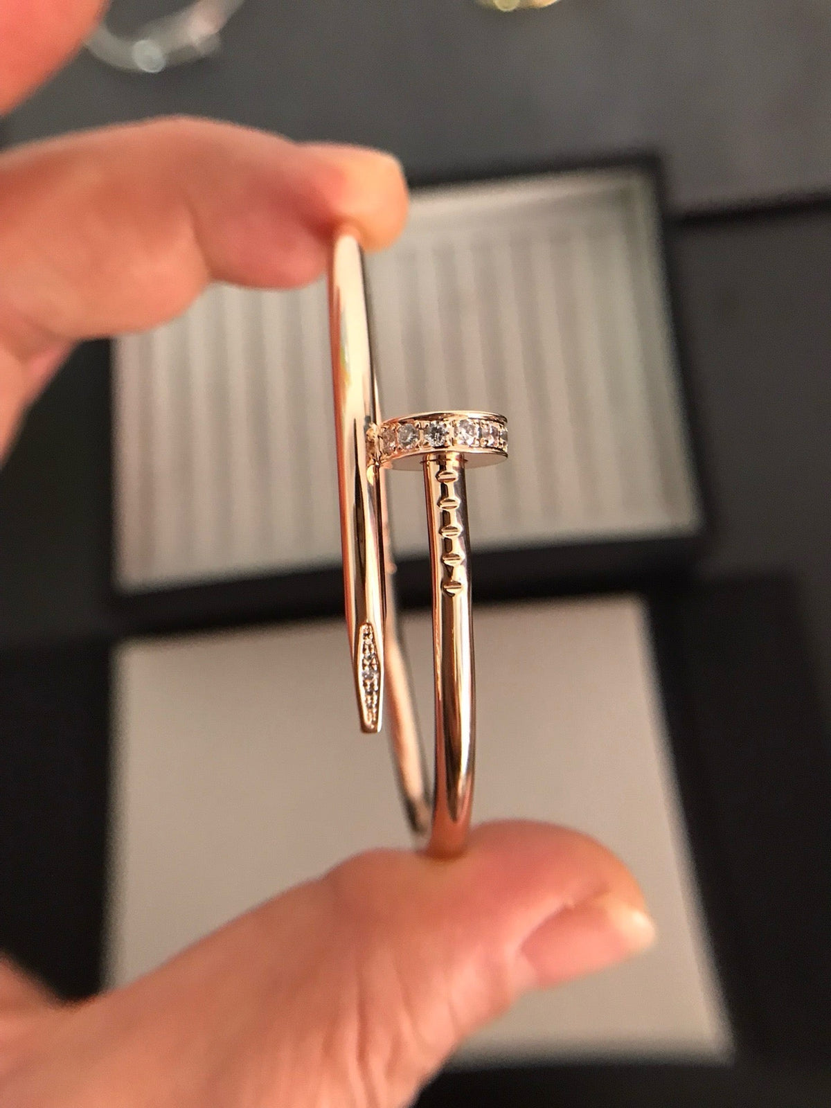 {
  "Elowen jewelsry": "Elowen Schmuck",
  "JUSTE BRACELET 3.5MM DIAMONDS": "JUSTE ARMBAND 3,5 MM DIAMANTEN"
}