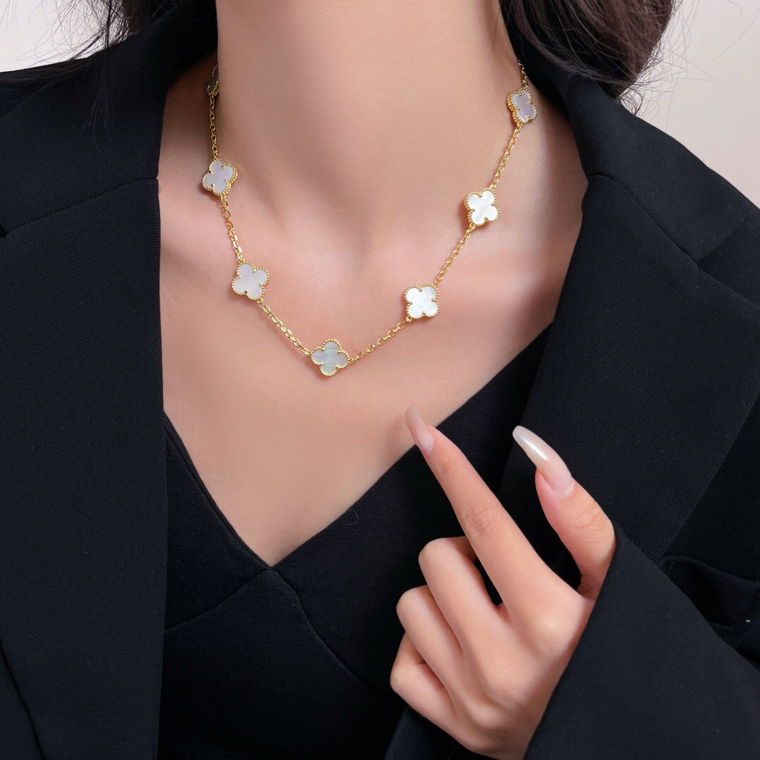 {"[Elowen jewelsry ]CLOVER 10 MOTIFS WHITE MOTHER OF PEARL NECKLACE": "【Elowen jewelry】クローバー 10モチーフ ホワイトマザーオブパール ネックレス"}