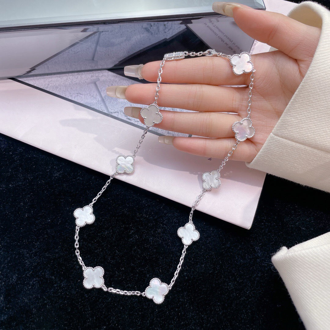 {"[Elowen jewelsry ]CLOVER 10 MOTIFS WHITE MOTHER OF PEARL NECKLACE": "【Elowen jewelry】クローバー 10モチーフ ホワイトマザーオブパール ネックレス"}