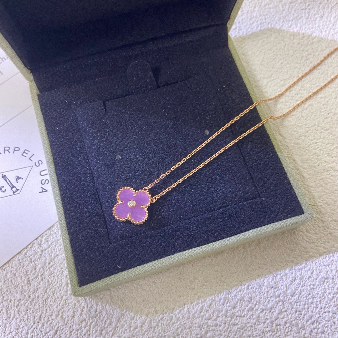 [Elowen jewelsry ]CLOVER 15MM DIAMOND  PURPLE VIOLET NECKLACE