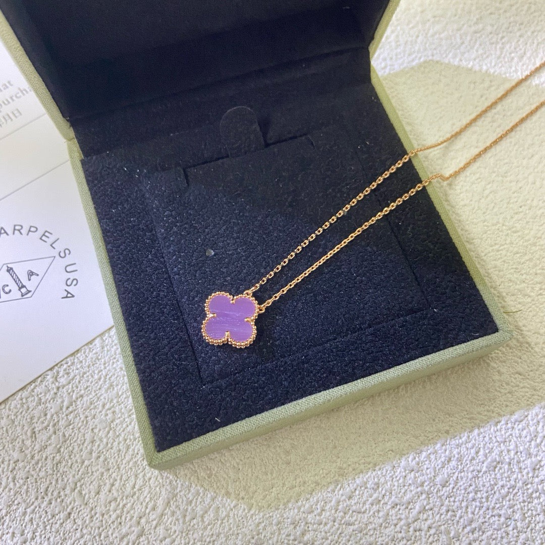 [Elowen jewelsry ]CLOVER 15MM  PURPLE VIOLET NECKLACE