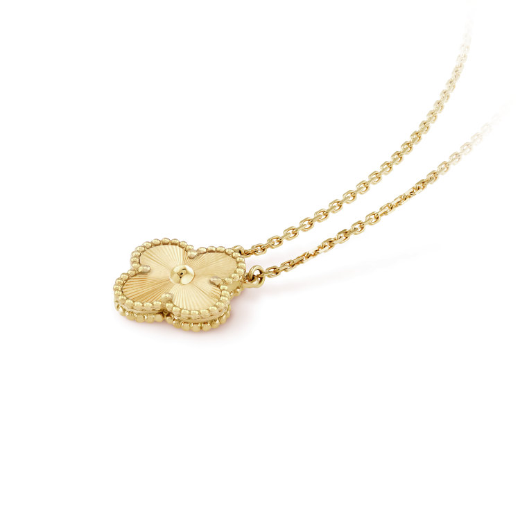 [Elowen jewelry] クローバー 15mm レーザーネックレス