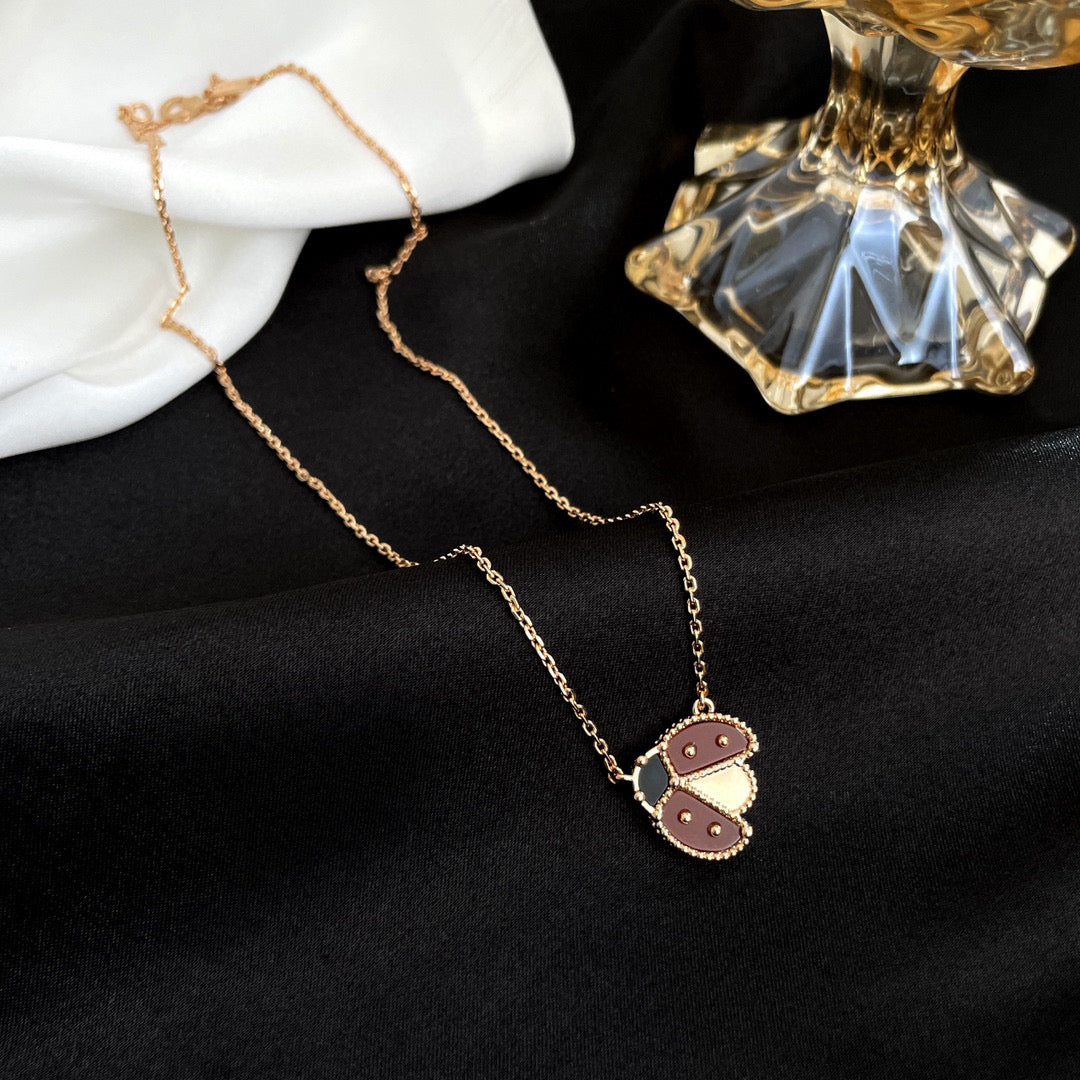 [Elowen jewelsry ]LUCKY  CARNELIANS LADYBUG NECKLACE