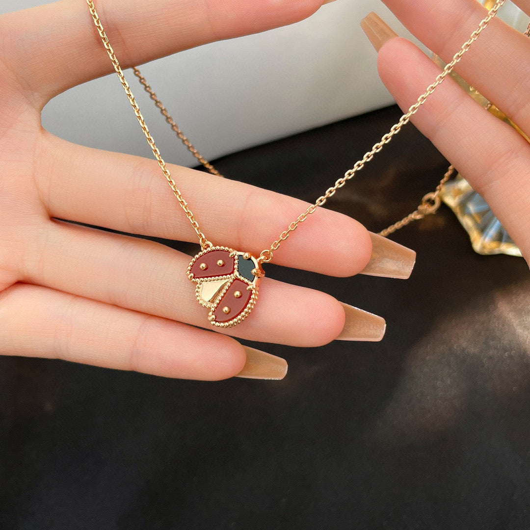 [Elowen jewelsry ]LUCKY  CARNELIANS LADYBUG NECKLACE