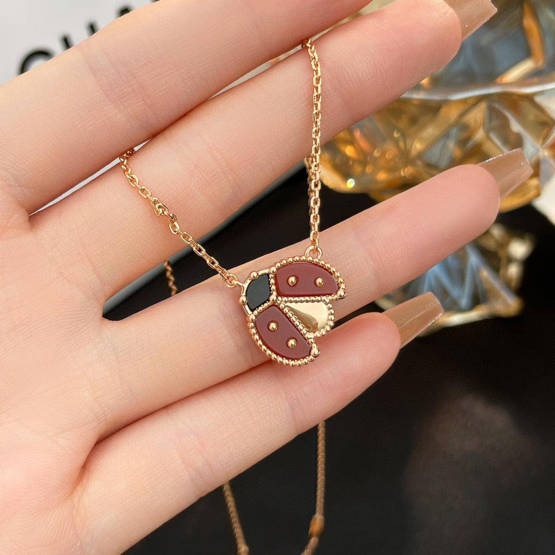 [Elowen jewelsry ]LUCKY  CARNELIANS LADYBUG NECKLACE