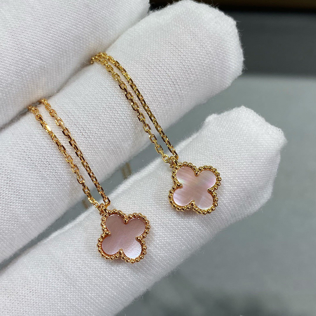 [Elowen jewelsry ]CLOVER 15MM PINK MOTHER-OF-PEARL SINGLE FLOWER NECKLACE