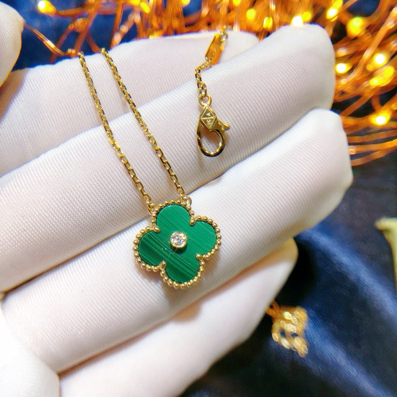 [Elowen jewelsry ]CLOVER 15MM DIAMOND TURQUOISE NECKLACE