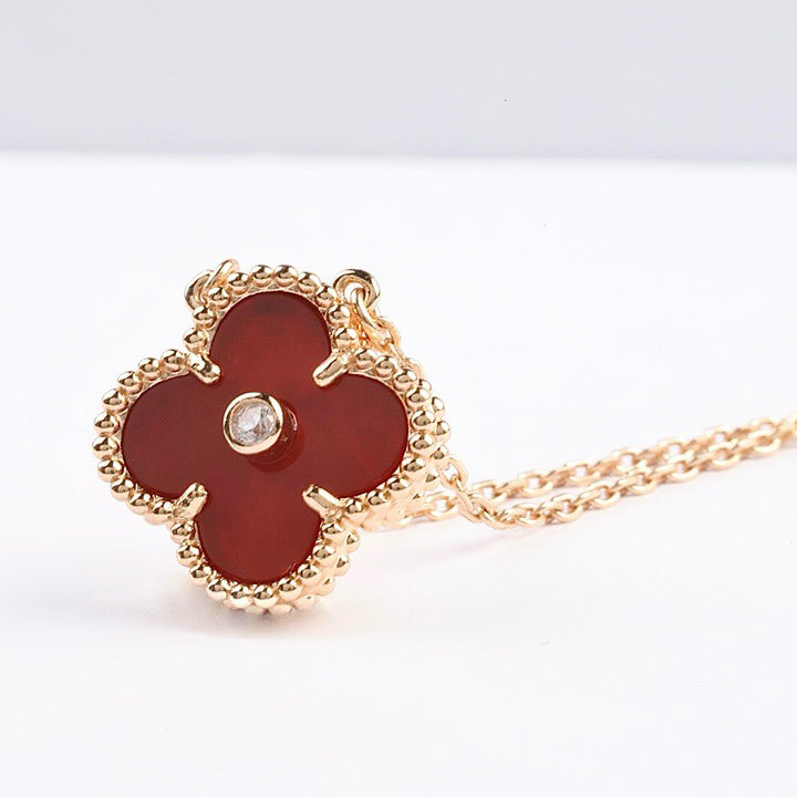 [Elowen jewelsry ]CLOVER 15MM DIAMOND CARNELIAN NECKLACE