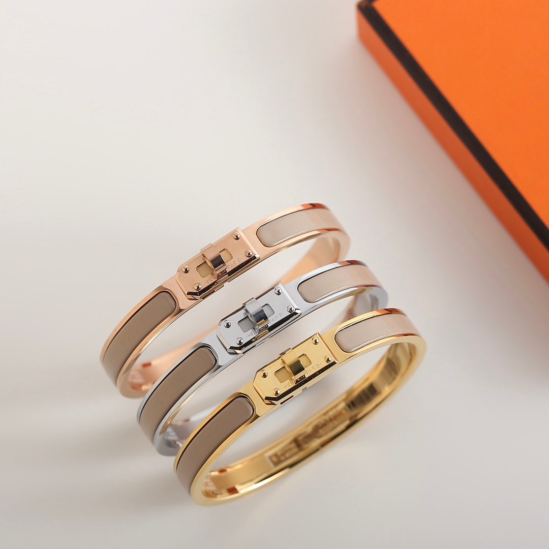 [Elowen jewelsry ]HM KELLY GREY BRACELET