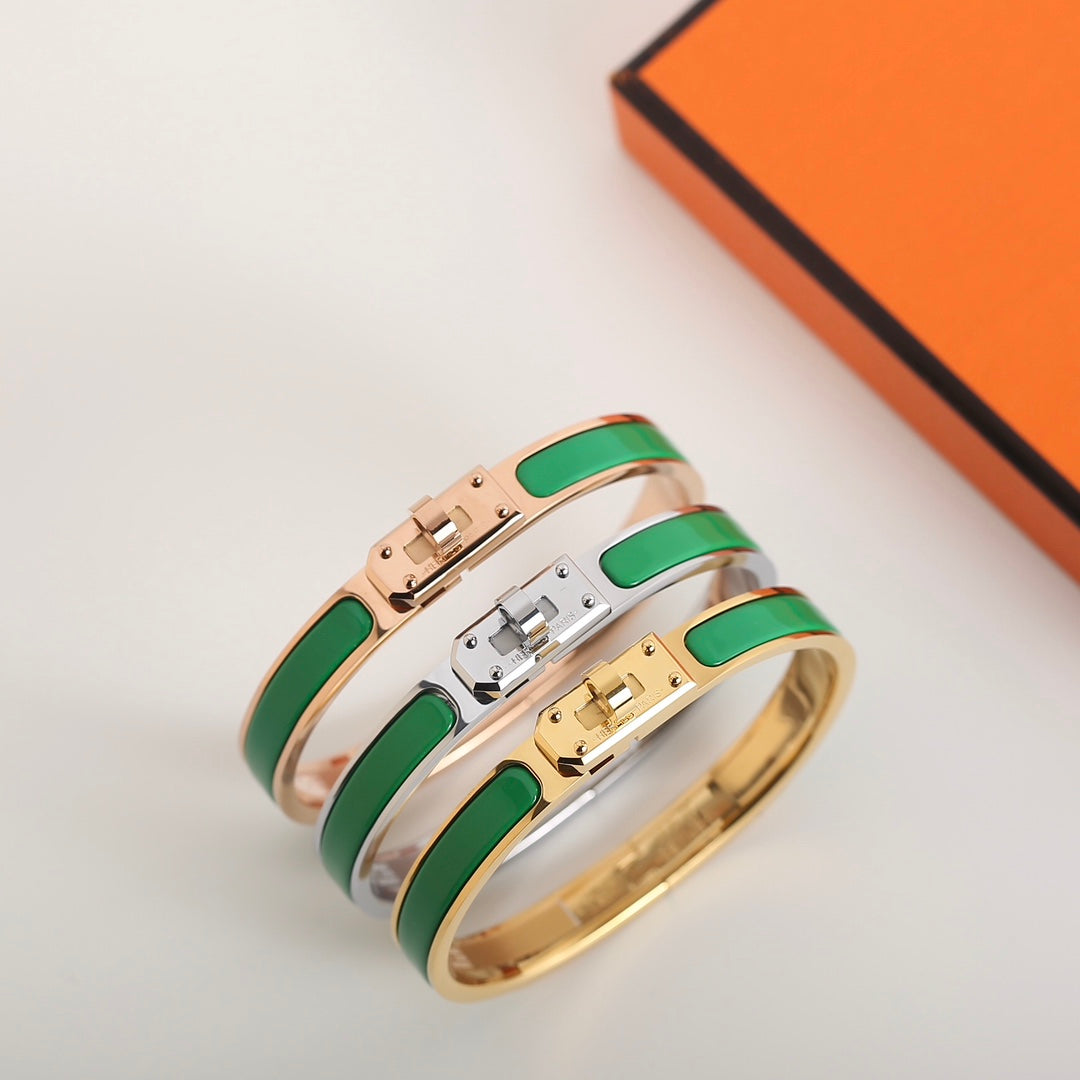 [Elowen jewelsry ]HM KELLY GREEN BRACELET