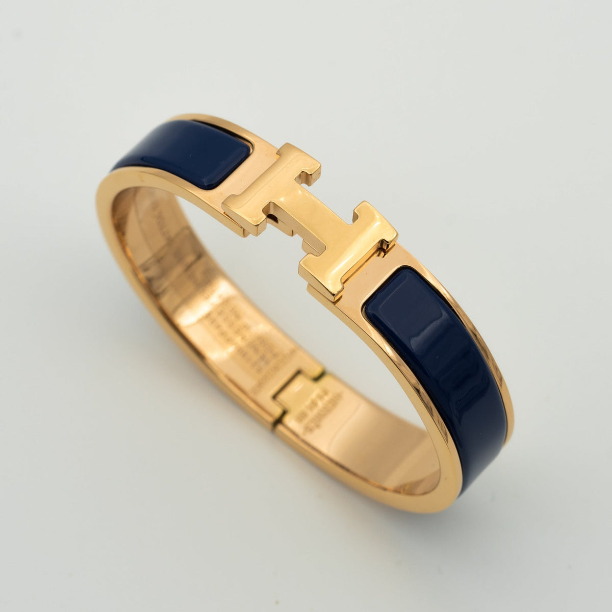 {
  "Elowen jewelsry ": "Elowen ジュエリー",
  "H BLUE BRACELET": "H ブルーブレスレット"
}