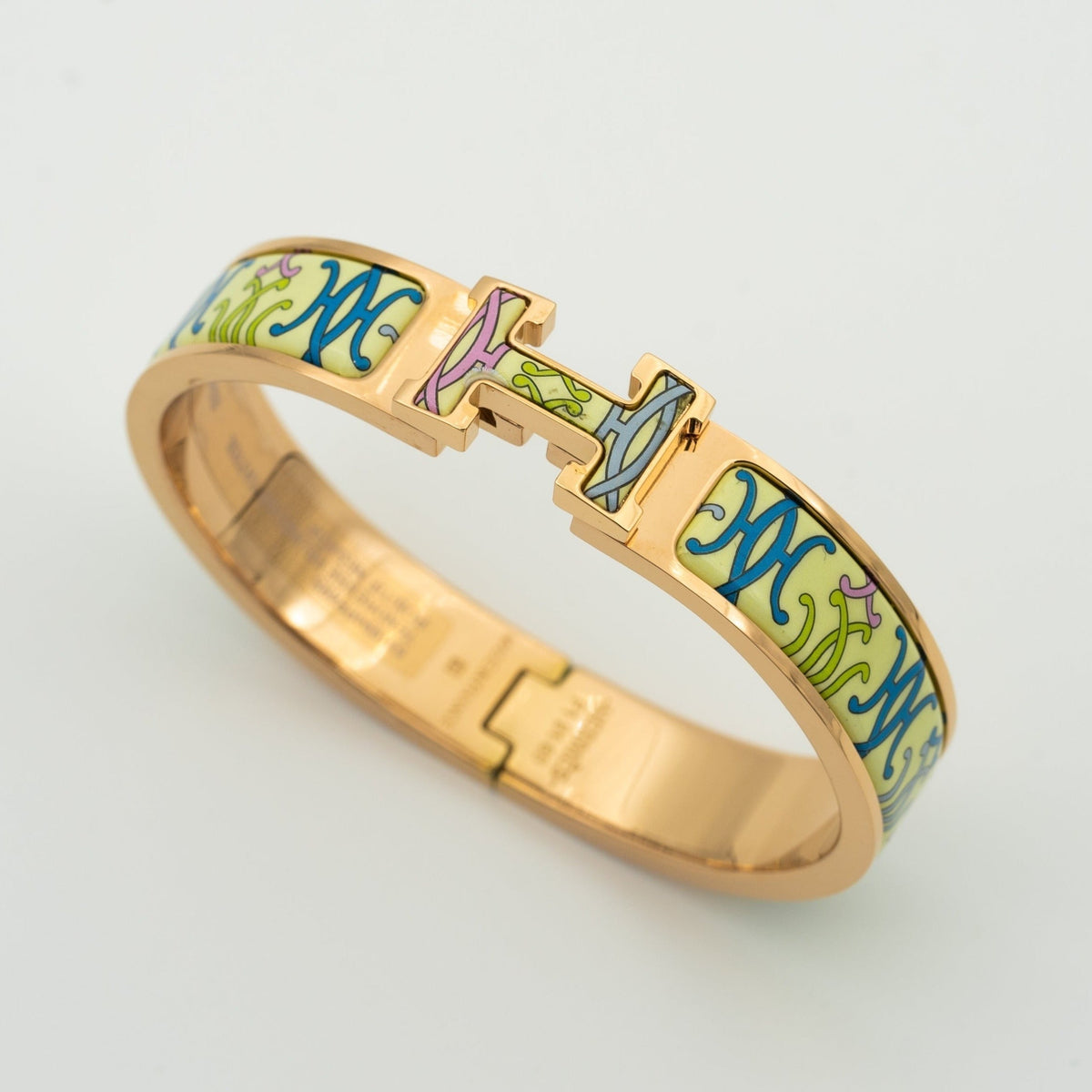 {
"Elowen jewelsry ": "Elowen Schmuck ",
"H BRACELET BEIGE MULTICOLOR": "H-ARMBAND BEIGE MEHRFARBIG"
}