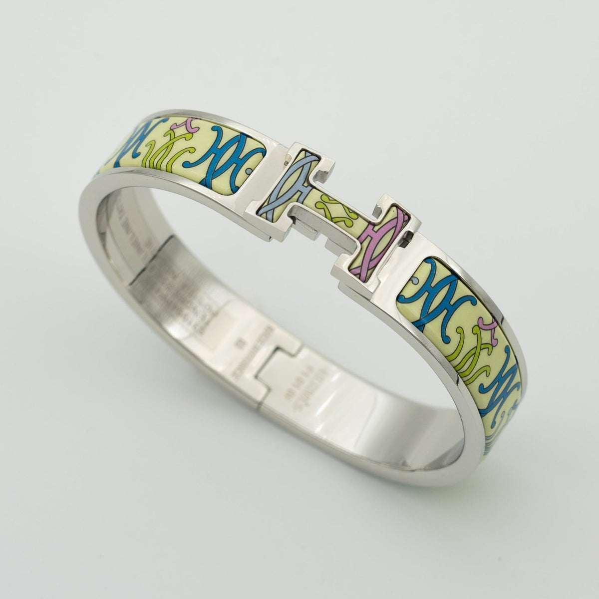 {
"Elowen jewelsry ": "Elowen Schmuck ",
"H BRACELET BEIGE MULTICOLOR": "H-ARMBAND BEIGE MEHRFARBIG"
}