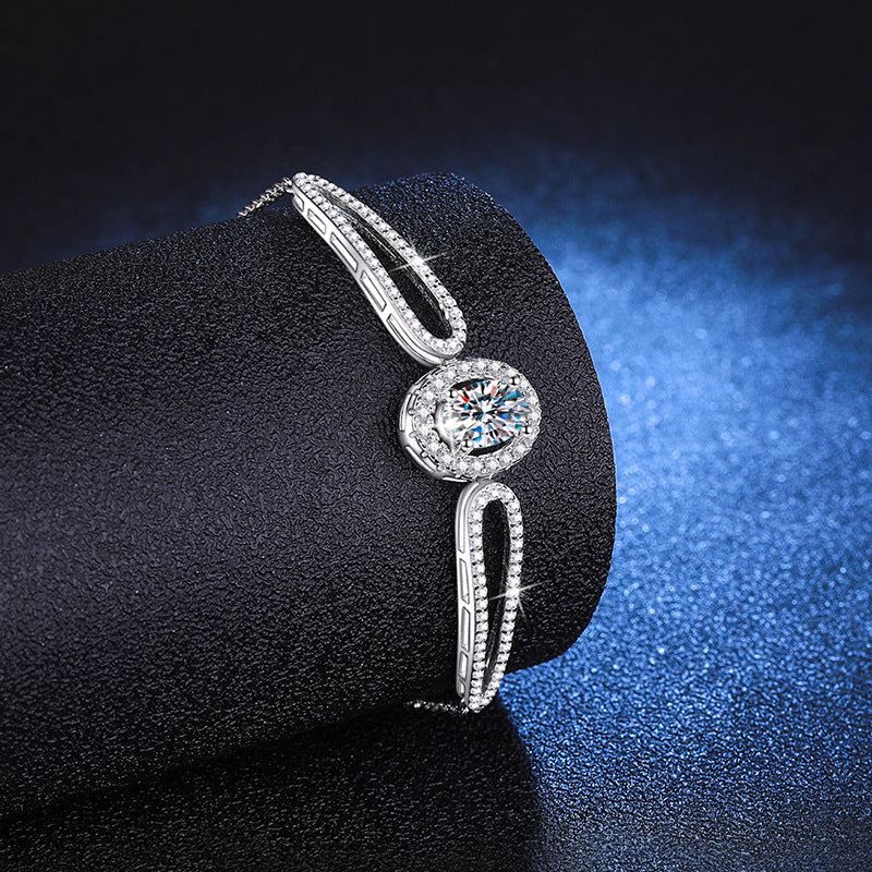 [Elowen] „PIGEON'S EGG“ TROPFEN-MOISSANIT-ARMBAND