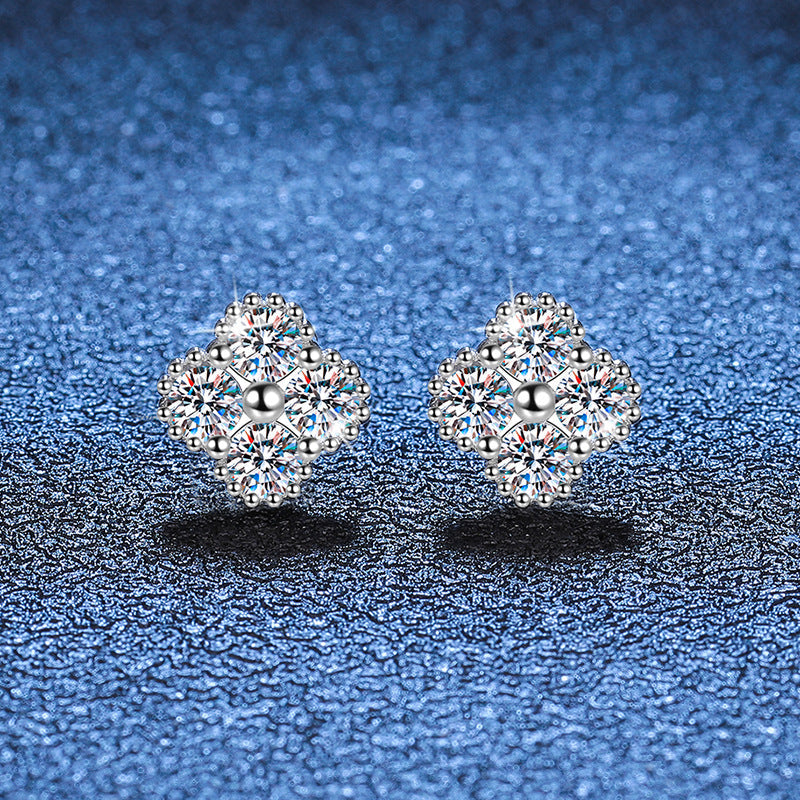 [Elowen]ELEGANT FOUR-LEAF CLOVER MOISSANITE STUD EARRINGS