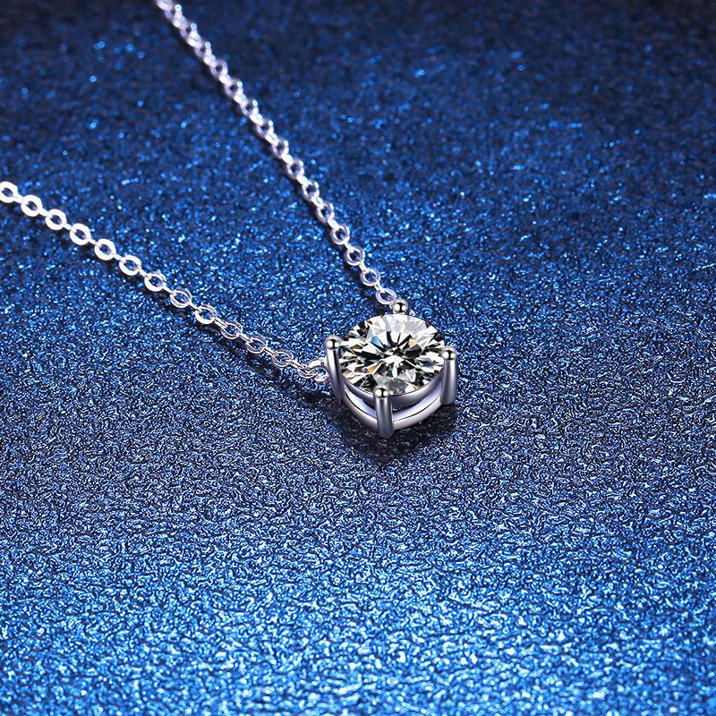 [Elowen]CLASSIC FOUR-PRONG SOLITAIRE MOISSANITE NECKLACE