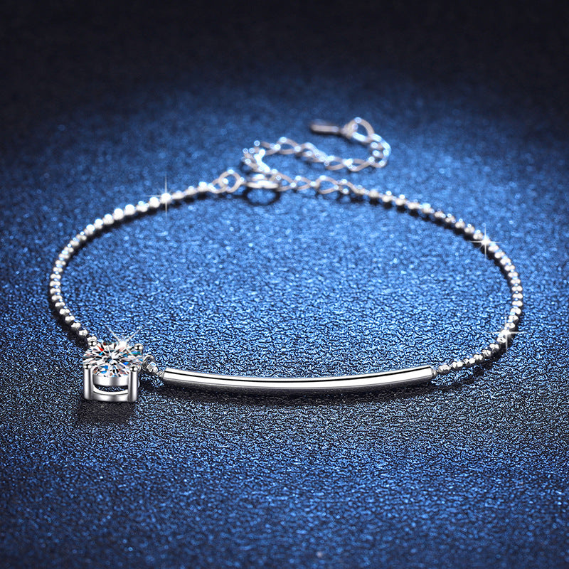 [Elowen]ELEGANTES MONDSICHEL-ARMBAND MIT MOISSANIT