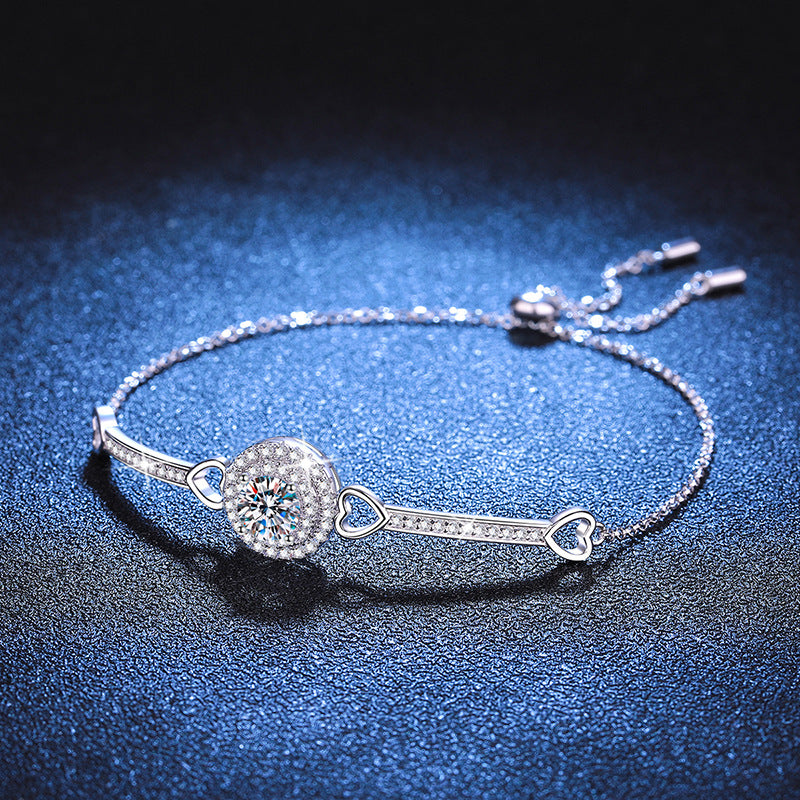 [Elowen]INTERLOCKING HEART & CIRCLE MOISSANITE BRACELET