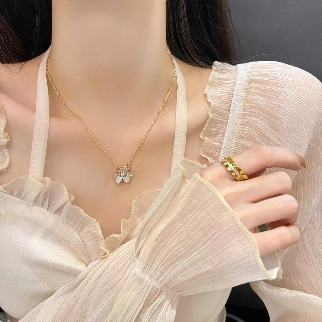 [Elowen Schmuck] BLUMEN-DIAMANTHALSKETTE