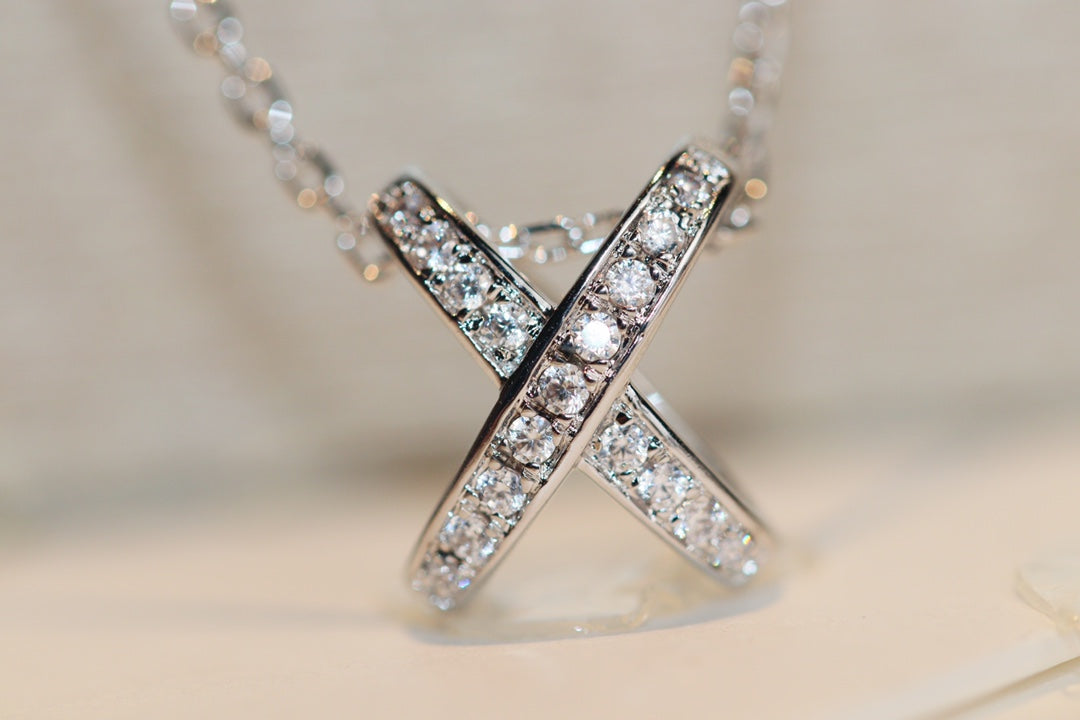 [Elowen Schmuck] DIAMANT-HALSKETTE JEUX