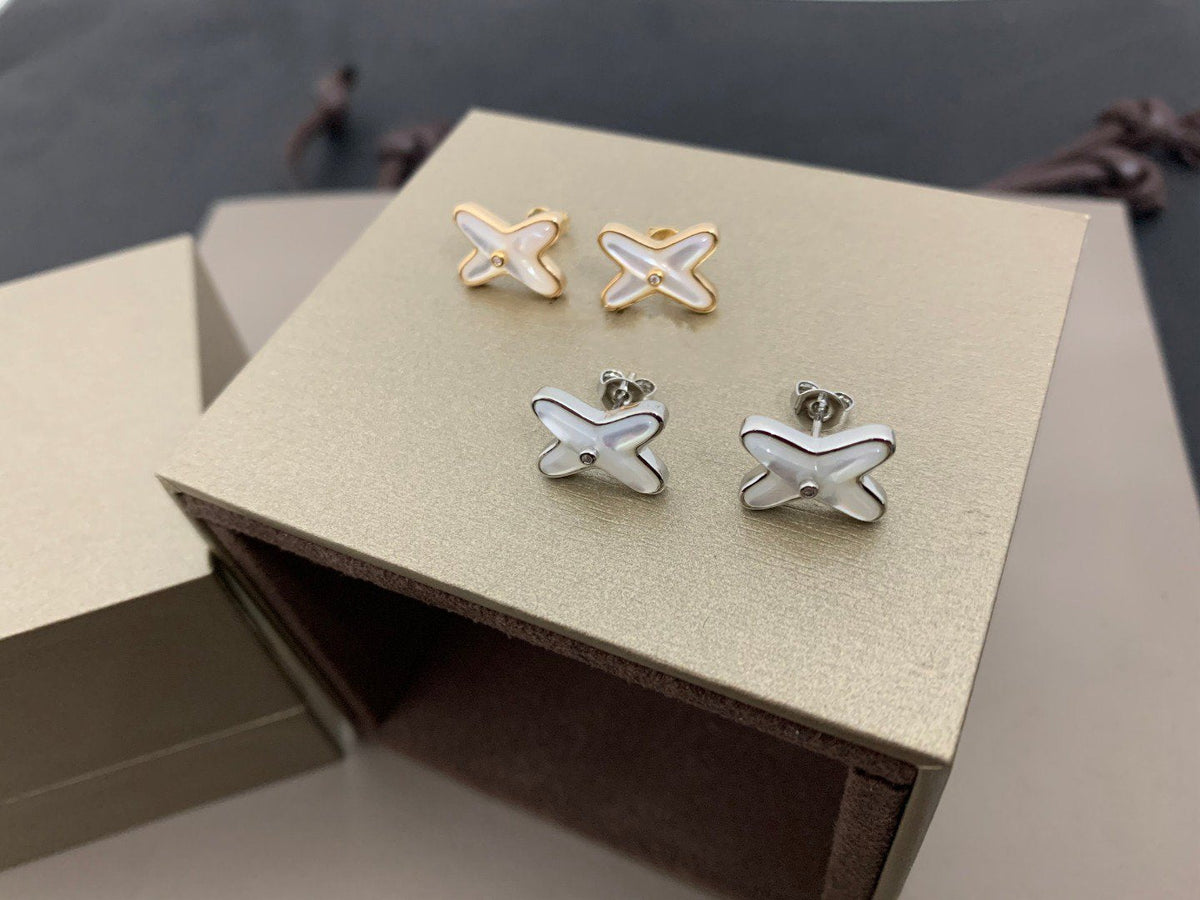 [Elowen jewelsry ]Ohrringe aus Silber mit weißem Perlmutt und Diamanten