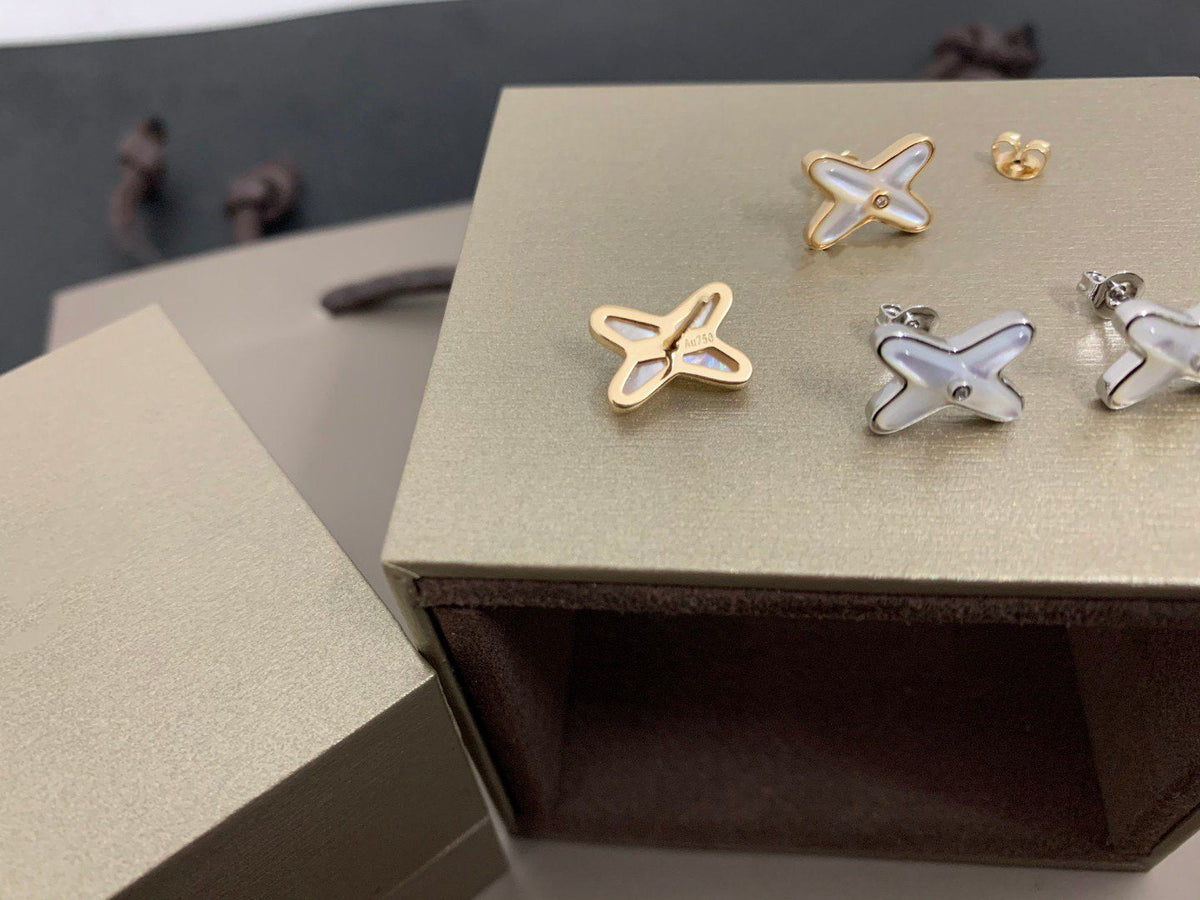 [Elowen jewelsry ]Ohrringe aus Silber mit weißem Perlmutt und Diamanten