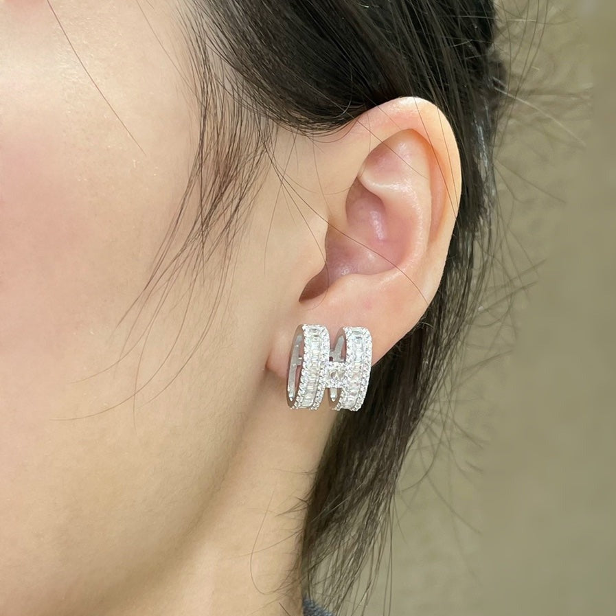 [Elowenジュエリー] シルバーダイヤモンド付きHスタッドピアス