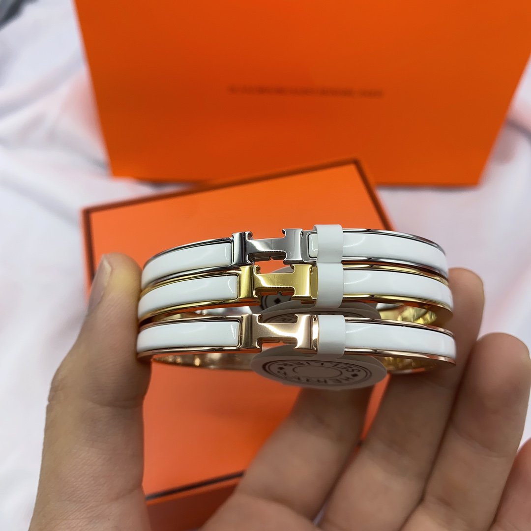 [Elowen jewelsry ]KLASSISCHES HM CLIC WEISSES 8MM EMAILLE-ARMBAND