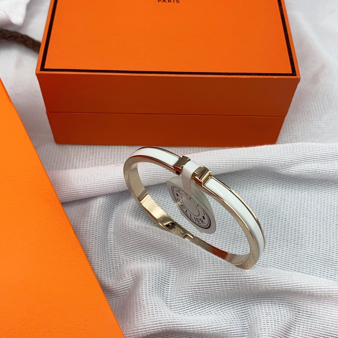 [Elowen jewelsry ]KLASSISCHES HM CLIC WEISSES 8MM EMAILLE-ARMBAND