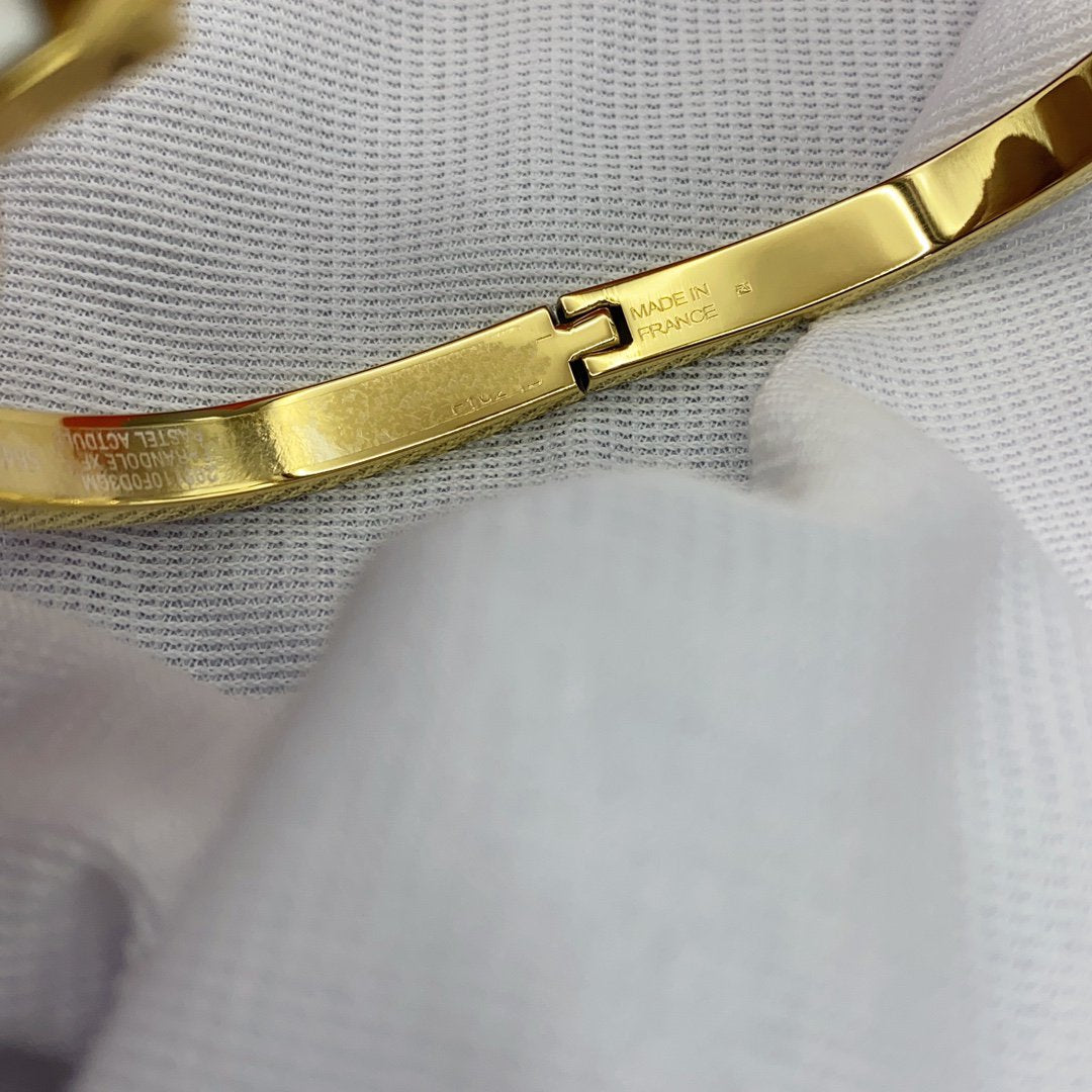 [Elowen jewelsry ]KLASSISCHES HM CLIC WEISSES 8MM EMAILLE-ARMBAND
