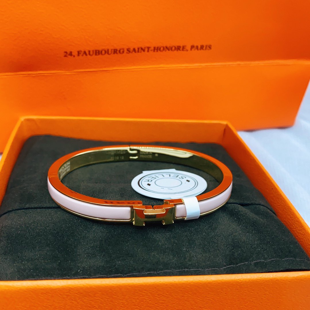 [Elowen jewelsry ]CLASSIC HM CLIC  PINK 8MM ENAMEL BRACELET