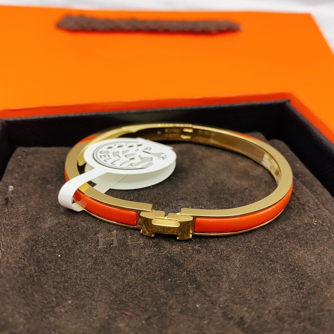 [Elowen jewelsry ]クラシック HM クリック レッド 8MM エナメルブレスレット
