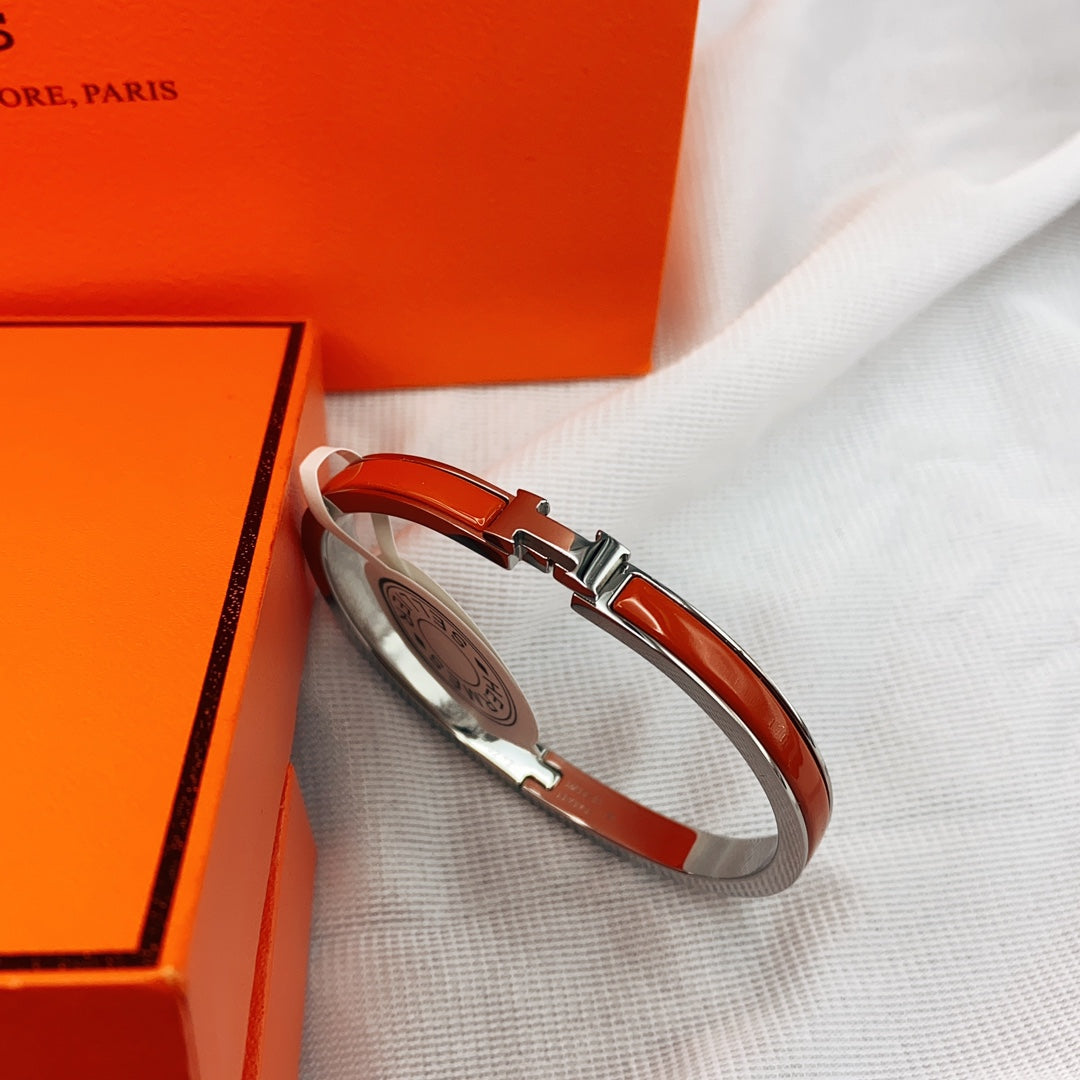 [Elowen jewelsry ]クラシック HM クリック レッド 8MM エナメルブレスレット