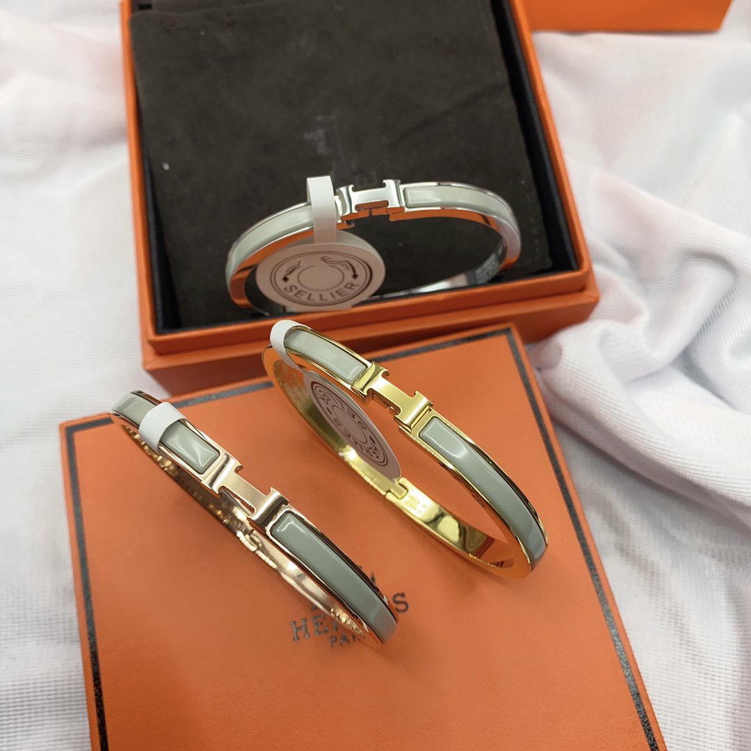 [Elowen jewelsry ]KLASSISCHES HM CLIC GRÜNES 8MM EMAILLE-ARMBAND