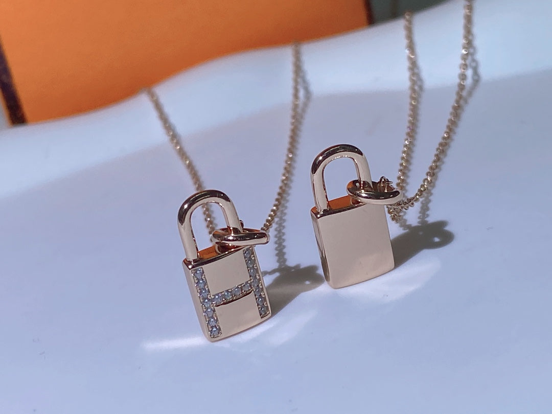 [Elowen ジュエリー] HM アドバンスド ニッチ ロック ヘッド ネックレス ダイヤモンド