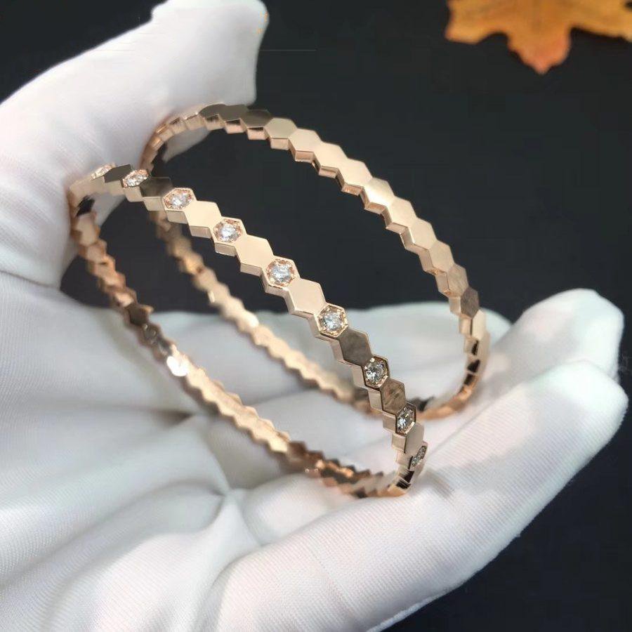 {
  "Elowen jewelsry": "Elowen ジュエリー",
  "BEE LOVE SILVER DIAMOND BRACELET": "BEE LOVE シルバーダイヤモンドブレスレット"
}