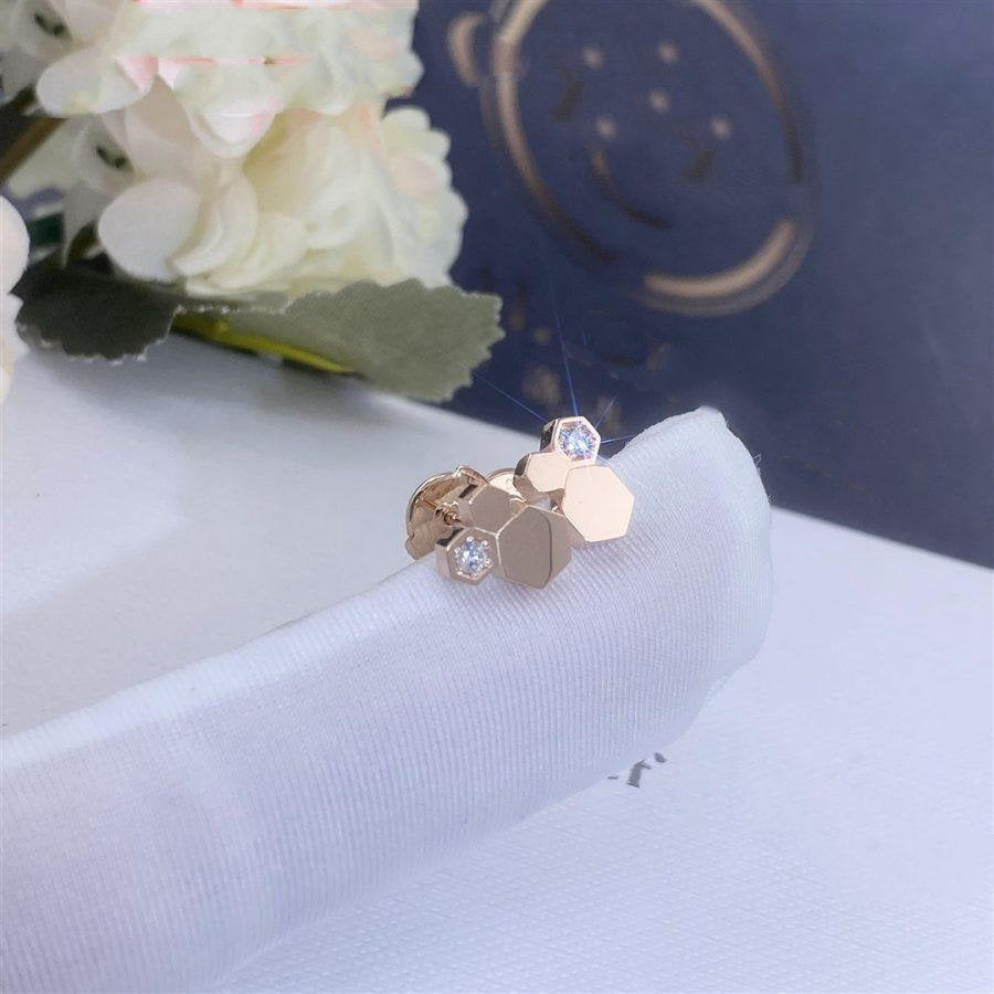 {
  "Elowen jewelsry": "エローウェン・ジュエリー",
  "BEE LOVE PINK GOLD DIAMOND EARRINGS": "ビー・ラブ ピンクゴールド ダイヤモンドピアス"
}
